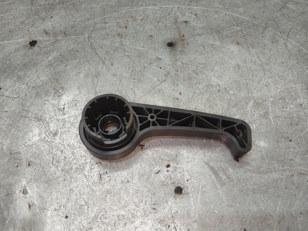 Ручка открывания капота LM5XLK Kia Sorento - Фото 2