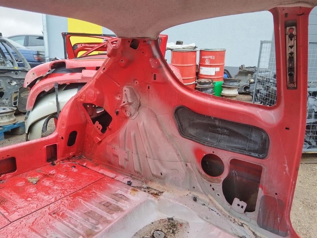 Крыло заднее левое D97IZ0 Peugeot 206 купить на авторазборке