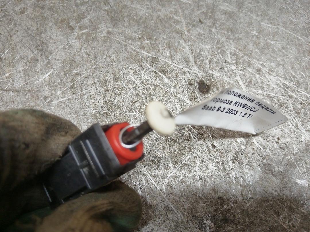 Датчик положения педали тормоза KW9WCJ Saab 9-3 купить