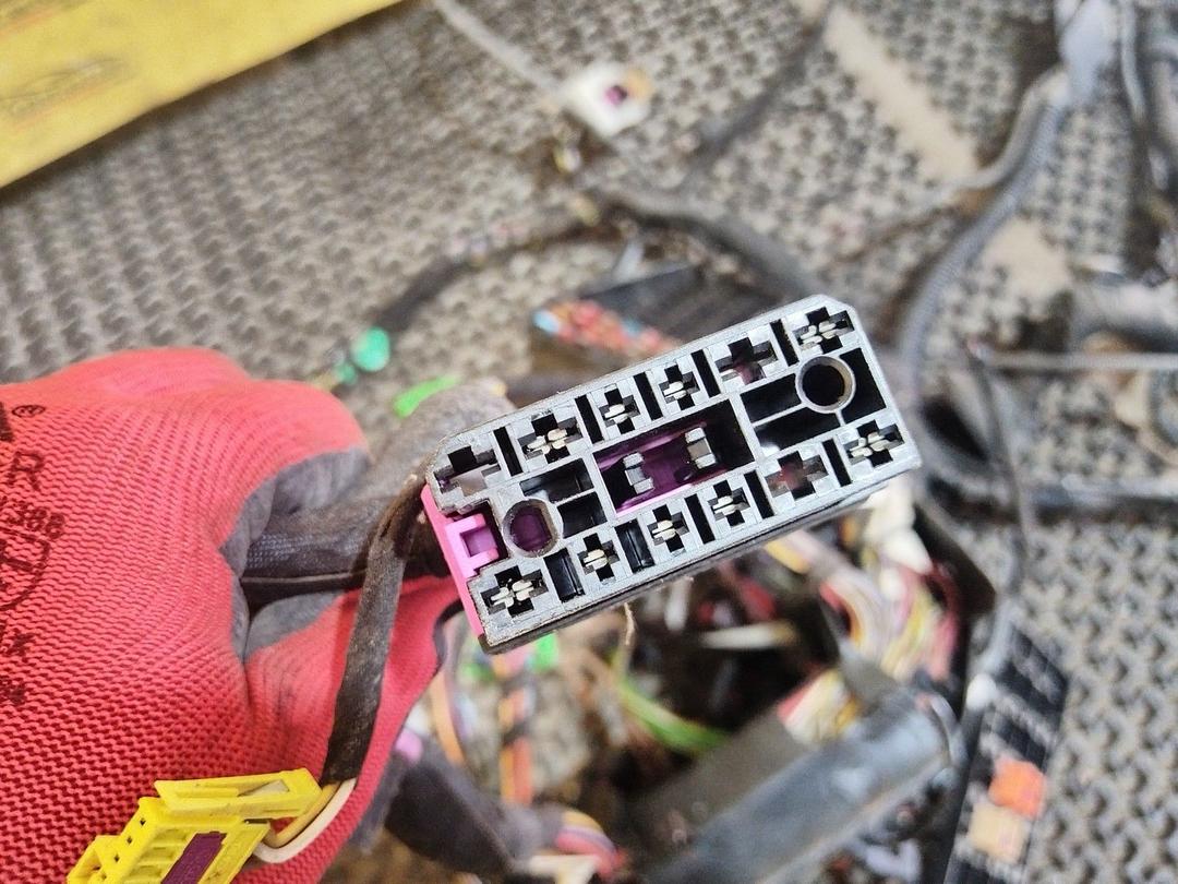 Проводка двигателя A67ITL Volkswagen Golf undefined