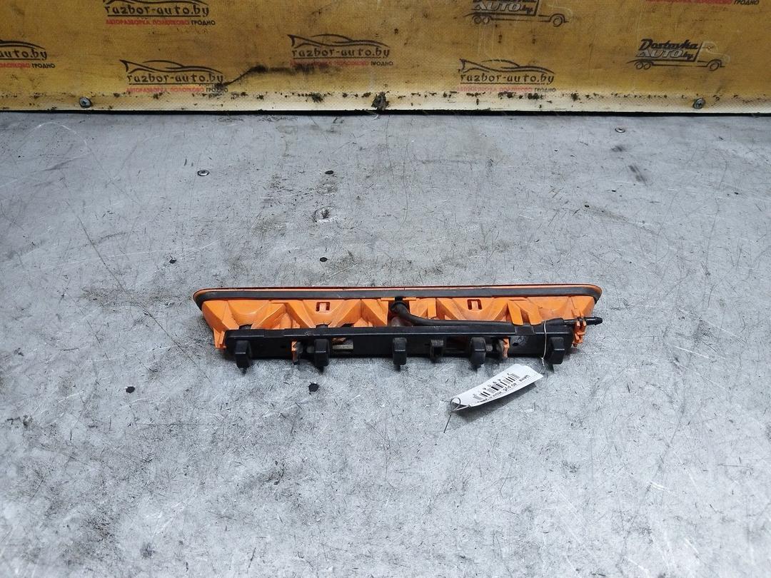 Стоп-сигнал AHDS1T Peugeot 206 купить