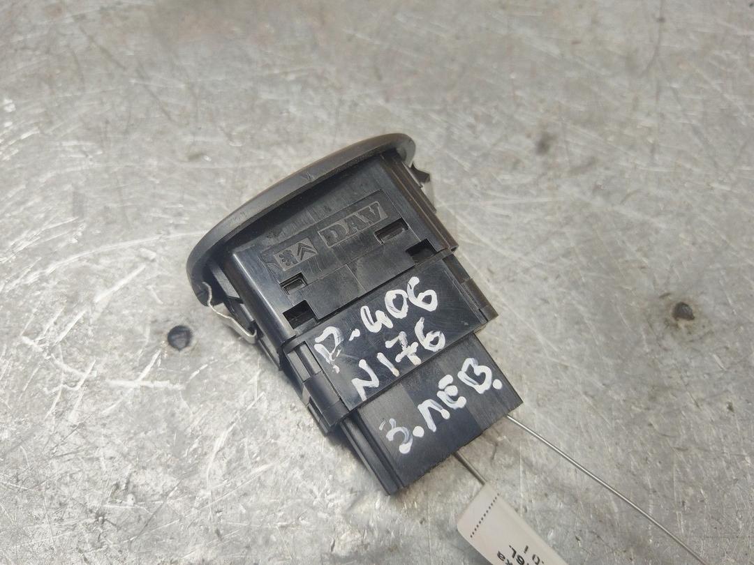 Кнопка стеклоподъемника заднего левого ARMM6L Peugeot 406 - Фото 2