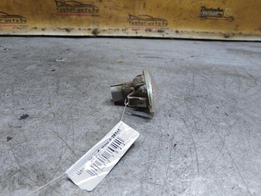 Повторитель передний левый 897VKX Mazda 3 купить с доставкой