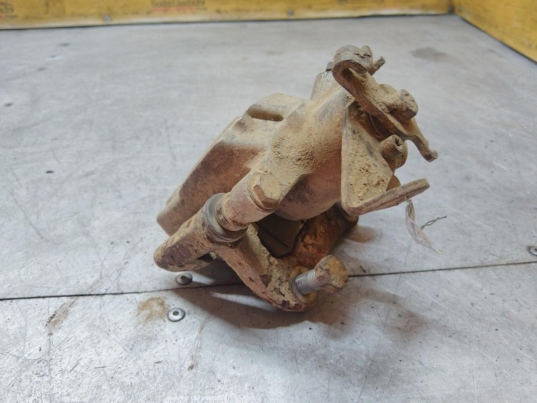 Суппорт задний правый IALVIC Renault Scenic RX4 купить в магазине запчастей бу