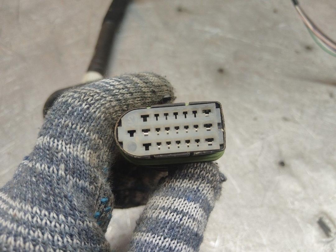 Проводка двери передней правой 9APTM2 Renault Scenic купить