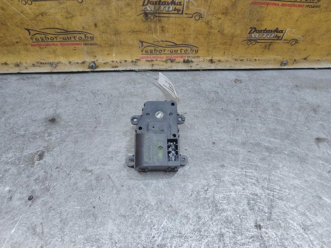 Моторчик заслонки печки OUD36M Kia Carnival