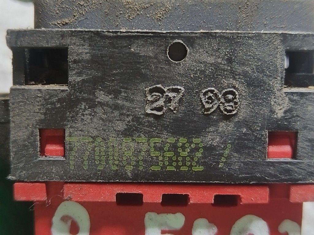 Кнопка стеклоподъемника переднего правого O93KG0 Renault Espace - Фото 5