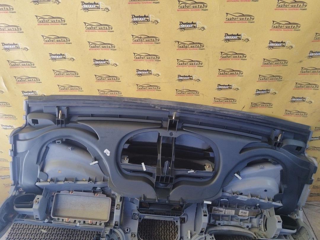Панель передняя салона (торпедо) DU7KJ1 Citroen Xsara Picasso undefined