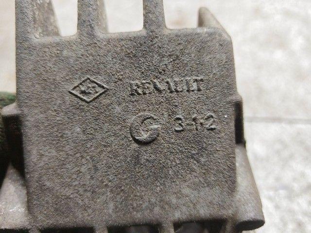 Кронштейн 0UFOVH Renault Scenic купить на авторазборке