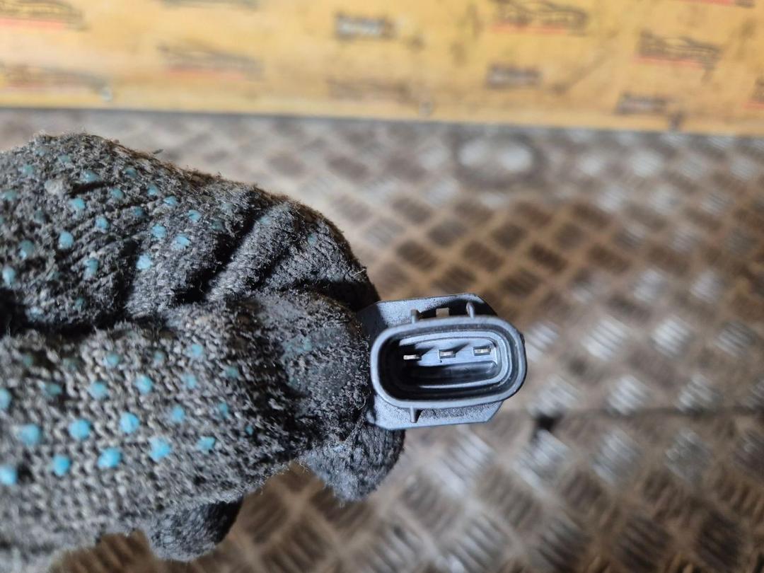 Датчик коленвала T8KRBQ Opel Meriva - Фото 2