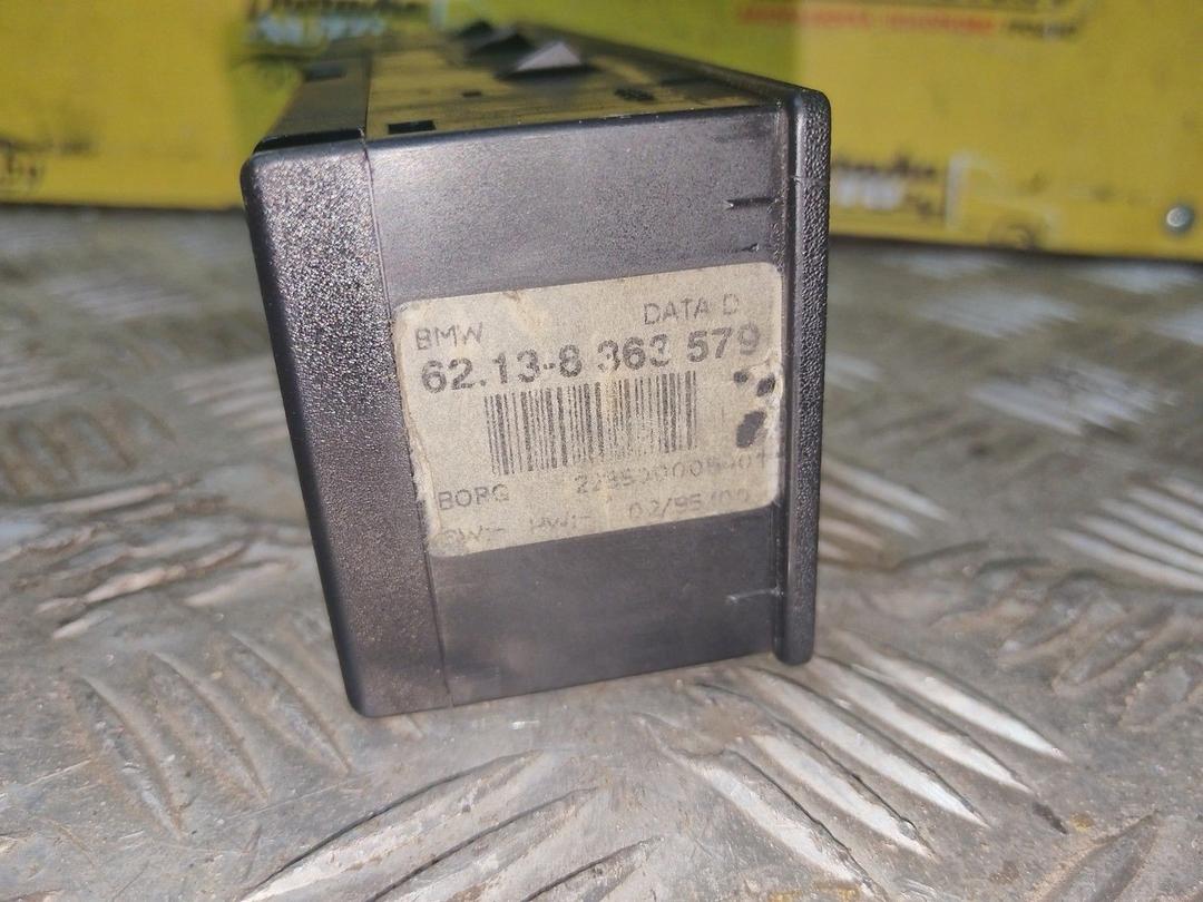 Блок управления печки/климат-контроля 0HX1I4 BMW 3 E36 купить в магазине запчастей бу