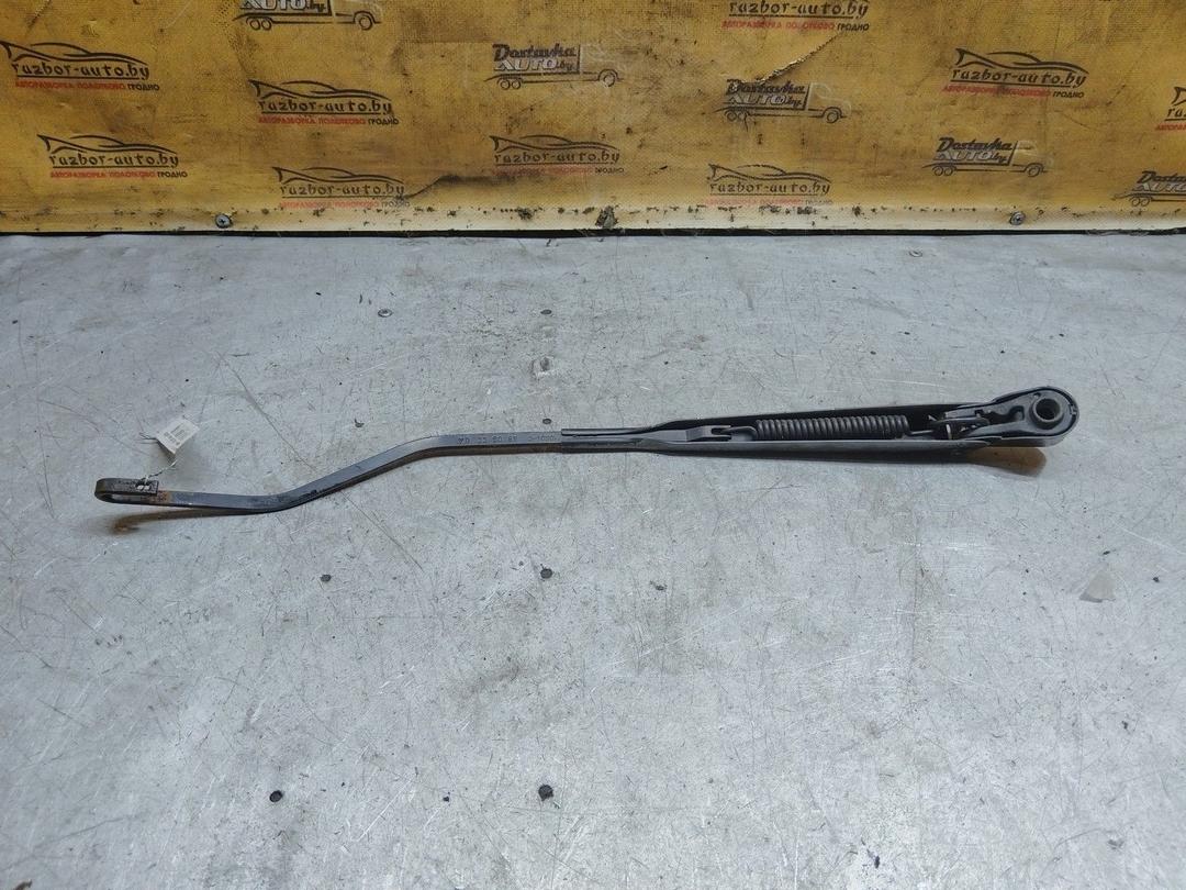 Щеткодержатель (поводок стеклоочистителя, дворник) UF8NP7 Citroen C3 купить с доставкой