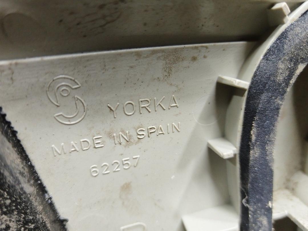 Фонарь задний правый GWW45H Opel Omega купить на авторазборке