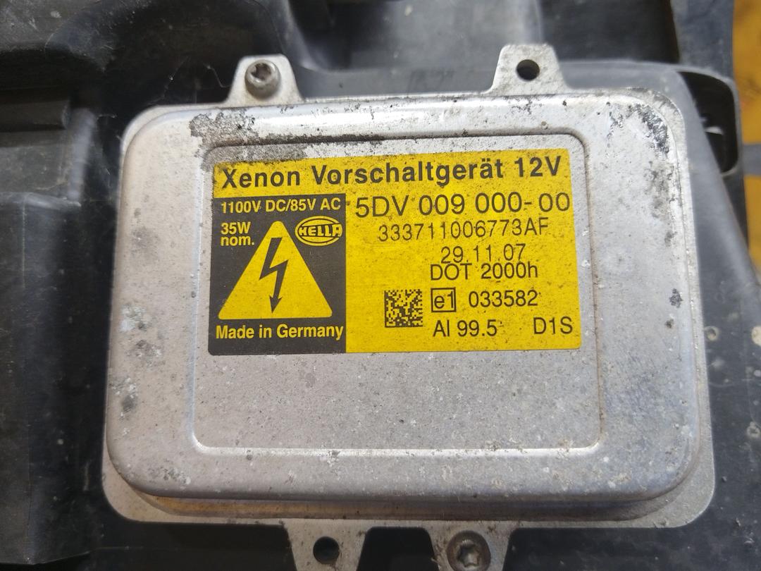 Фара правая FQSTX7 Citroen C4 Picasso undefined