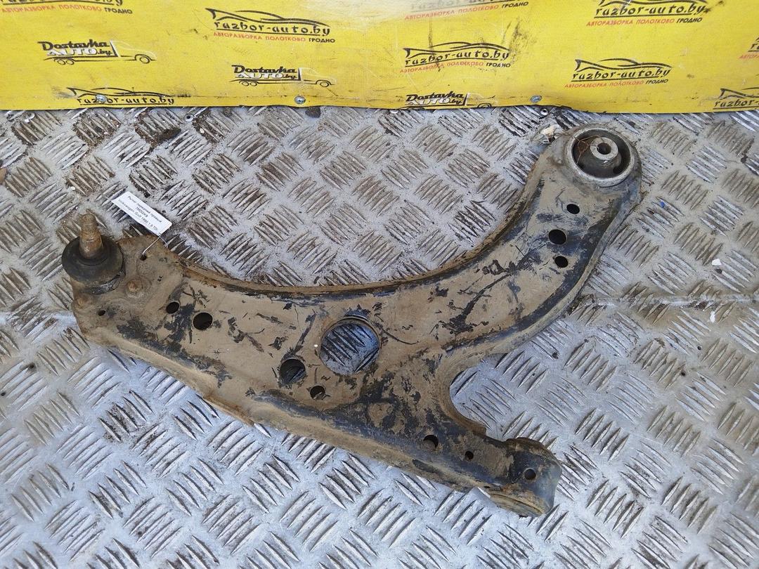 Рычаг передний правый 7MDGK9 Volkswagen Golf купить с доставкой