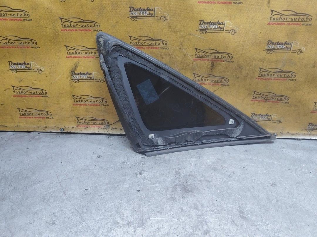 Стекло кузовное боковое левое B1Y8SI Ford Mondeo купить на авторазборке