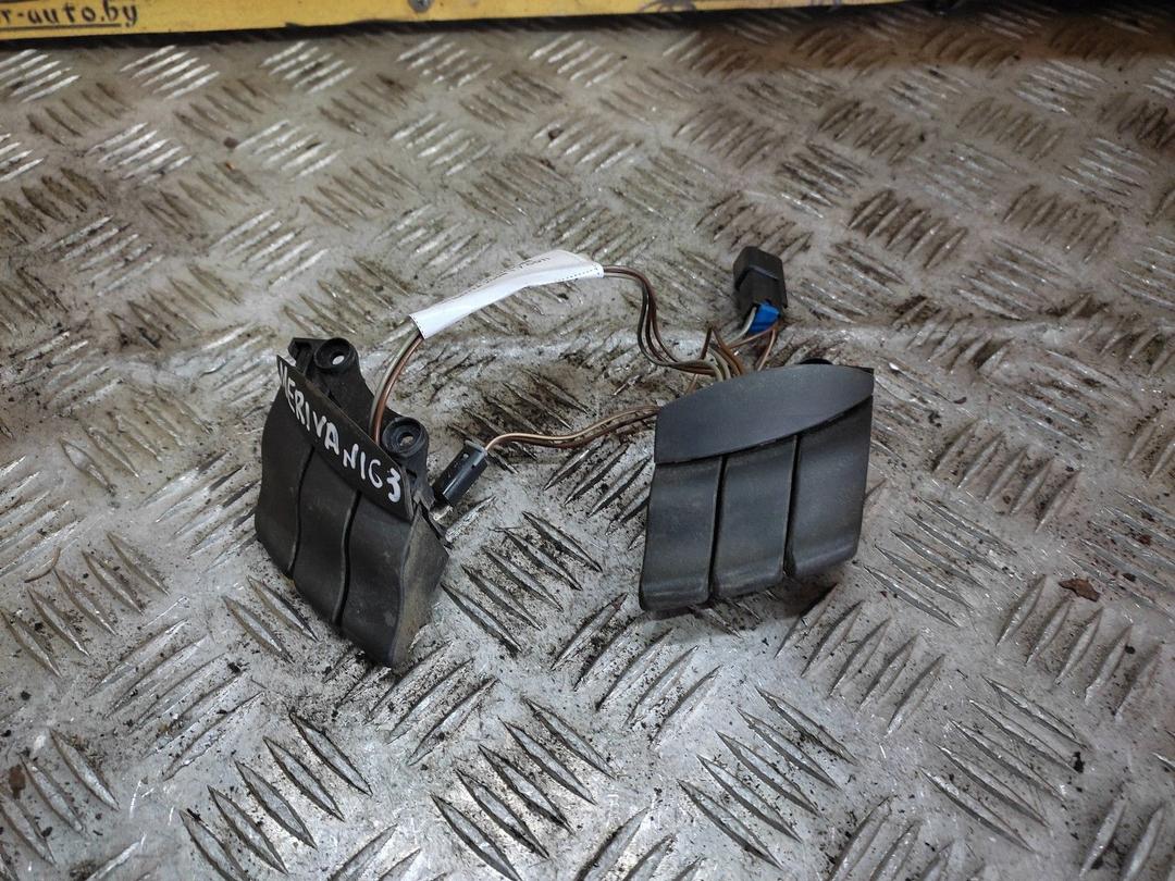 Кнопки руля UM5O65 Opel Meriva - Фото 1