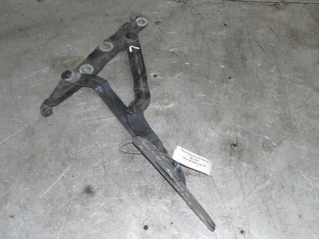 Петля крышки багажника 5ZVHMT Audi A6 - Фото 1