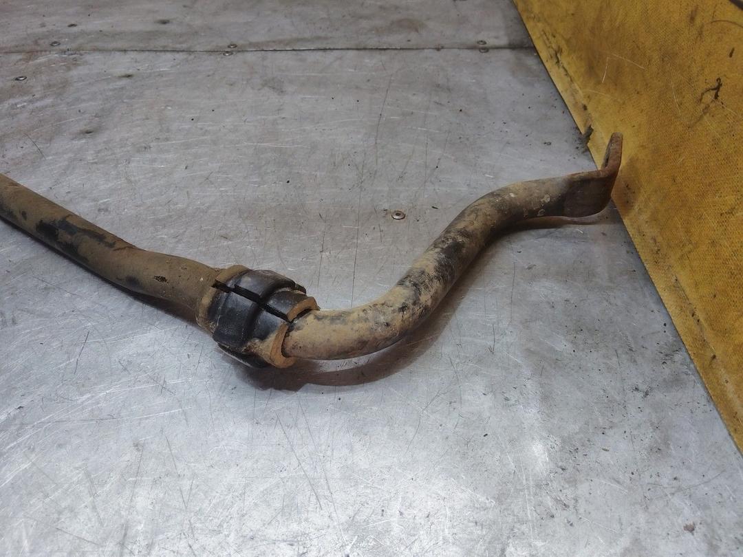 Стабилизатор подвески (поперечной устойчивости) передний 89GDXH Volkswagen Passat - Фото 2