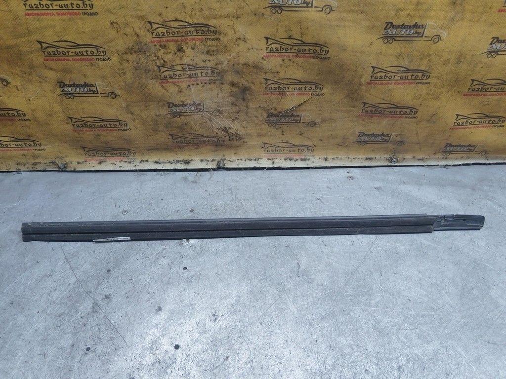 Молдинг стекла двери задней правой наружный 7B4MOC Honda FR-V - Фото 2