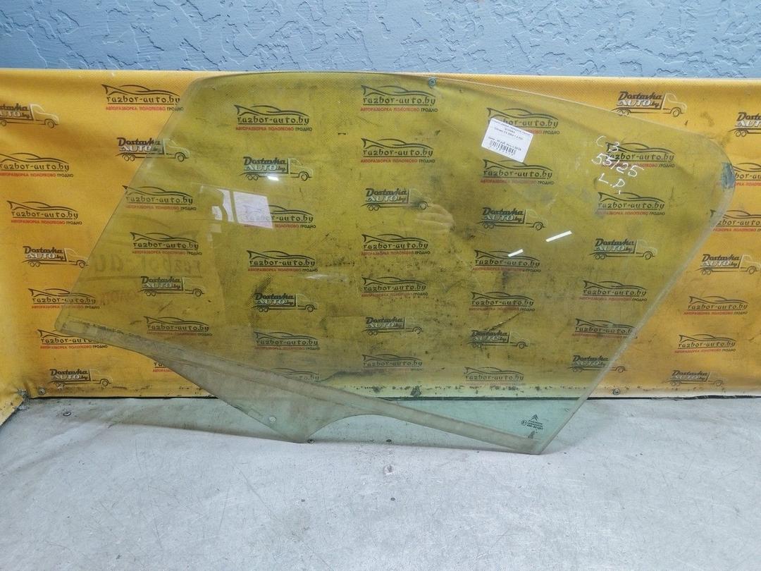 Стекло двери передней левой Q1M05O Citroen C3