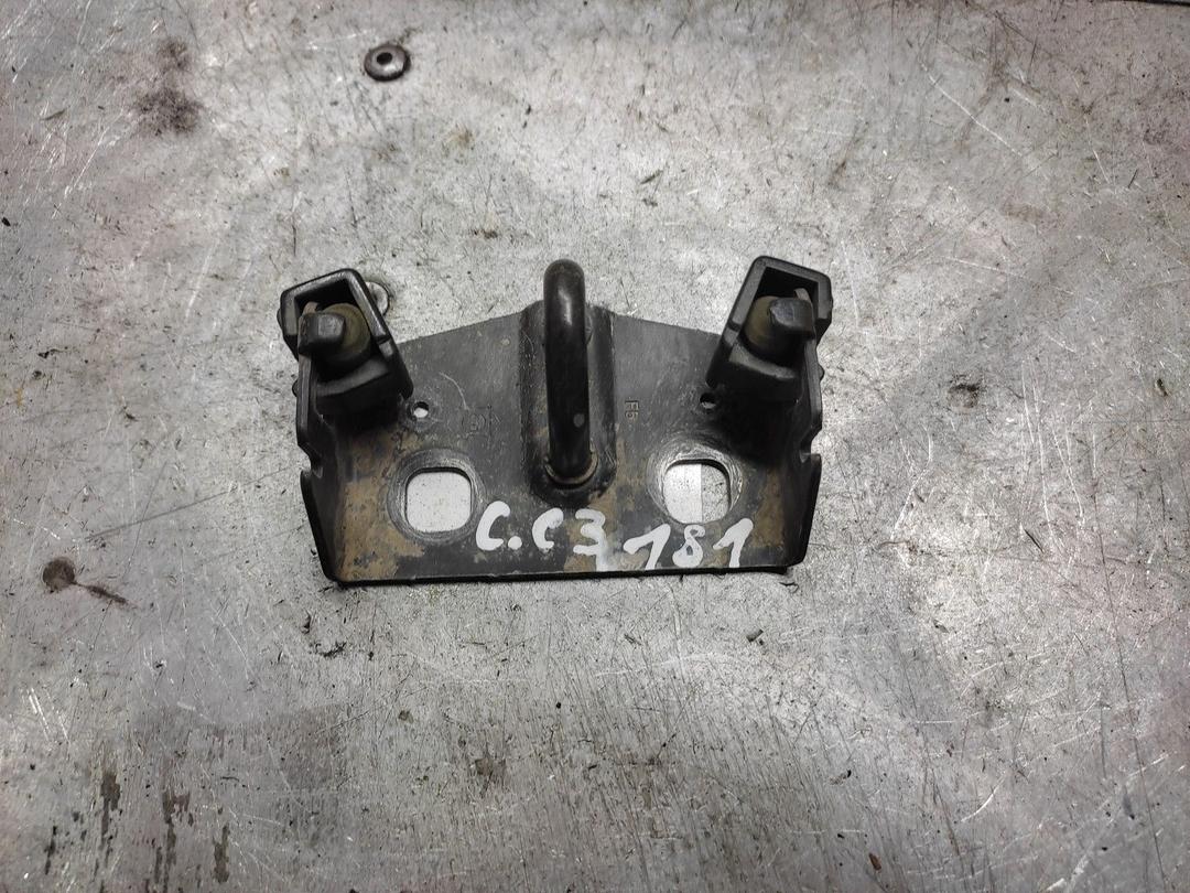 Ответная часть замка багажника GC2JMP Citroen C3