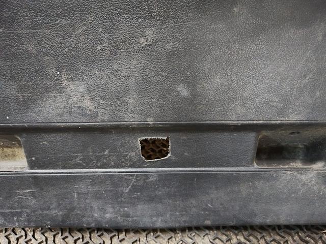 Обшивка крышки багажника 5D8QMZ Opel Zafira купить