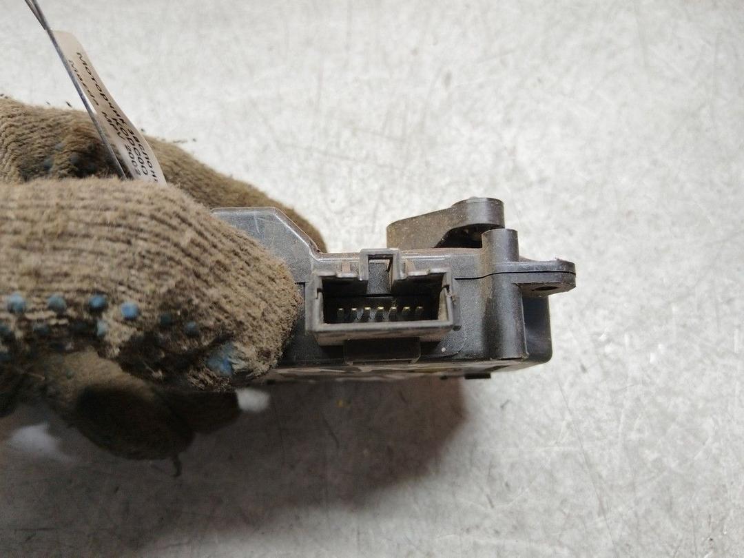 Моторчик заслонки печки KODC0O Mazda MPV купить