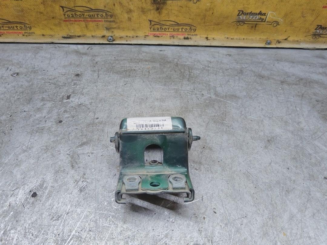 Петля крышки багажника 4P8M5W Chrysler Voyager undefined