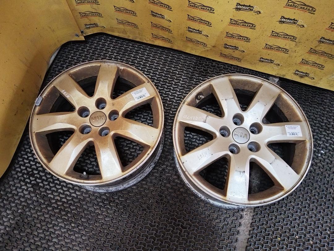Диск литой R17, 5x114.3 Kia Sorento 2012 9HEK43 (комплект) 9HEK43 9HEK43 Kia Sorento