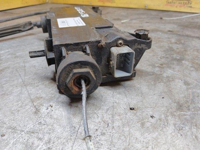 Блок ручника (стояночного тормоза) D90RA7 Renault Vel Satis - Фото 2