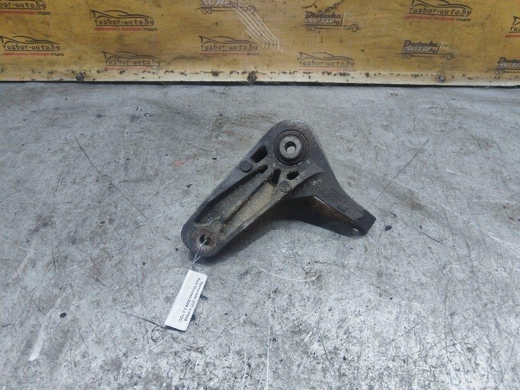 Кронштейн КПП 41P9G9 Ford Mondeo - Фото 1