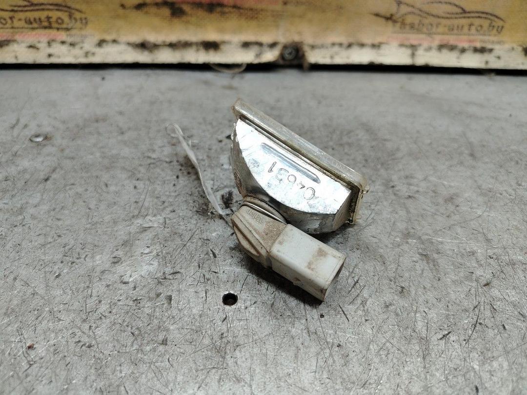 Подсветка номера 2P316H Volkswagen Beetle - Фото 3