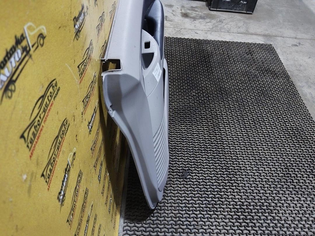 Обшивка двери передней правой (дверная карта) 23857Q Mitsubishi Grandis купить на авторазборке