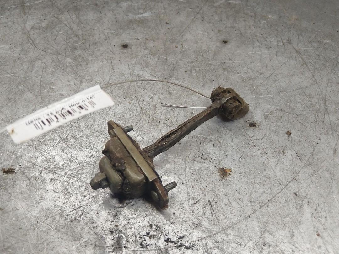 Ограничитель открывания двери задней 6C6DUM Ford Mondeo - Фото 3