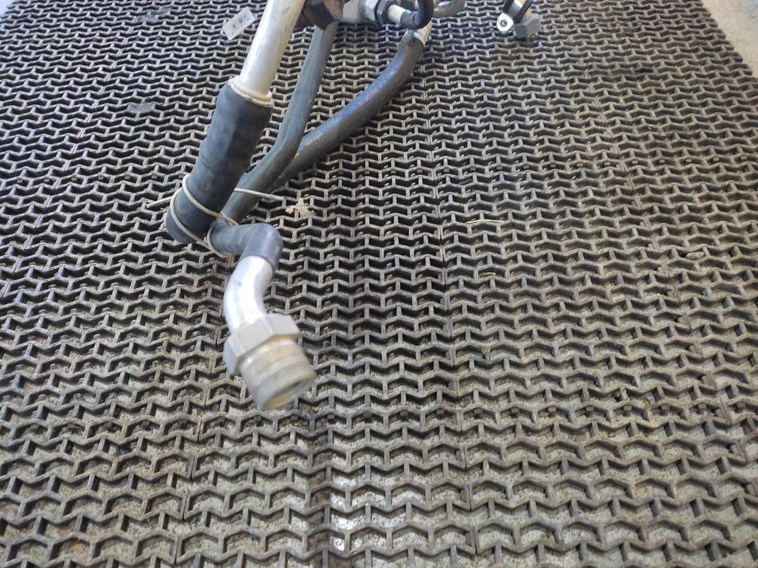 Трубка кондиционера 28P5KB Audi 100 - Фото 2