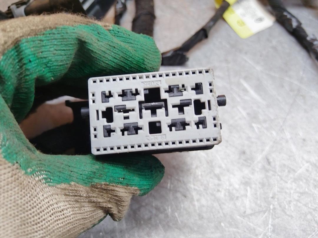 Проводка салона Y66US2 Ford Fusion - Фото 4