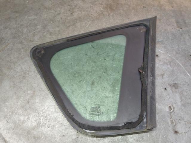 Стекло кузовное боковое левое PDNUCS Nissan Note купить с доставкой