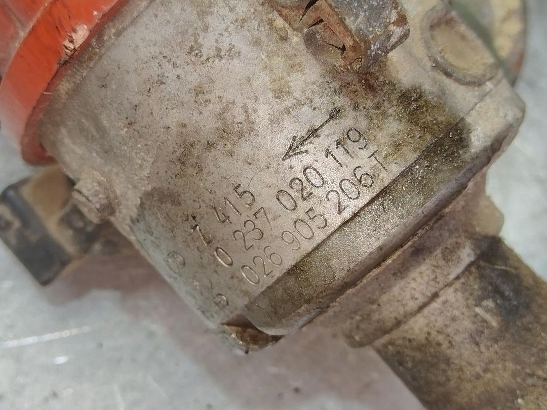 Распределитель зажигания (трамблёр) 3507CU Audi 80 купить на авторазборке