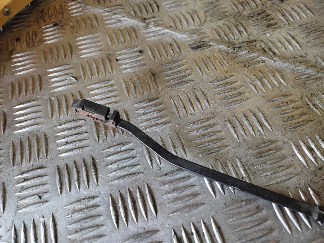 Щеткодержатель задний J33TJM Citroen Xsara купить с доставкой