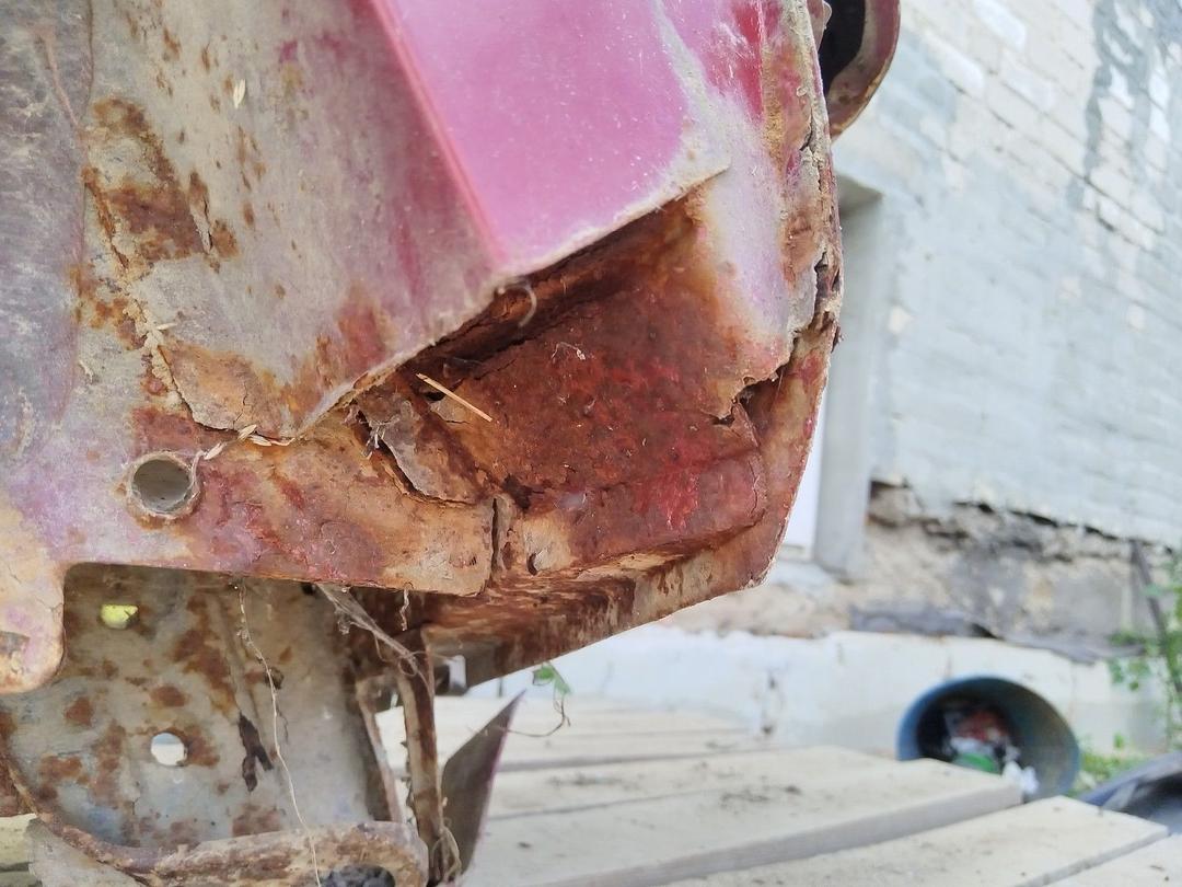 Крыло заднее левое KDROI6 Citroen Xsara undefined