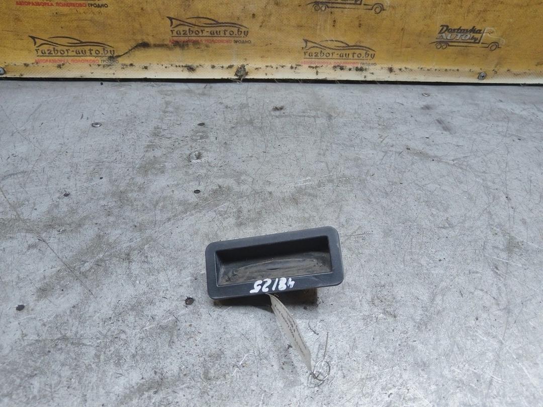 Кнопка открытия багажника LNQ9L9 Ford Galaxy