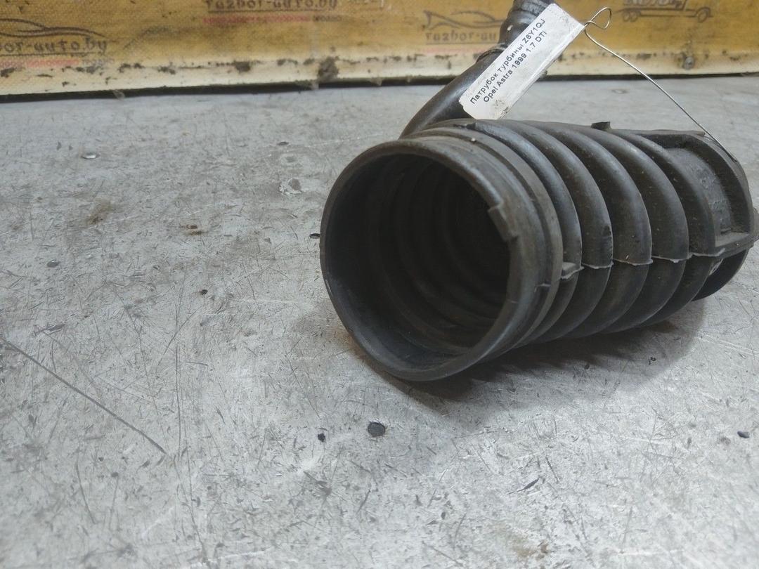 Патрубок турбины Z6Y1QJ Opel Astra - Фото 5