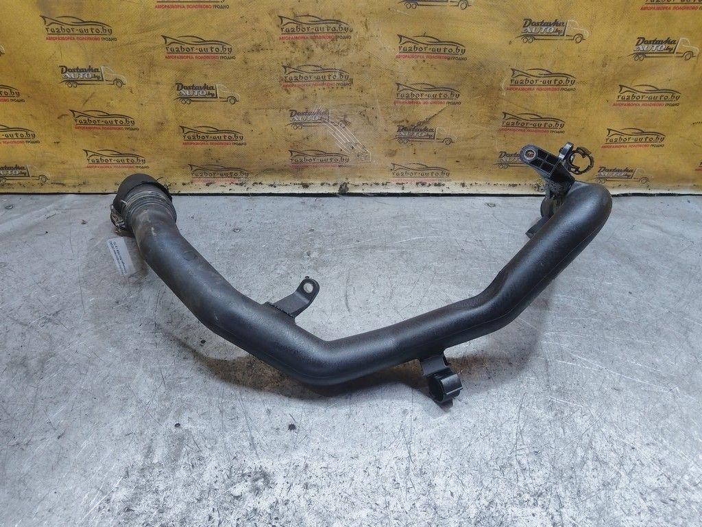 Патрубок интеркулера O8Z25D Volkswagen Polo - Фото 2