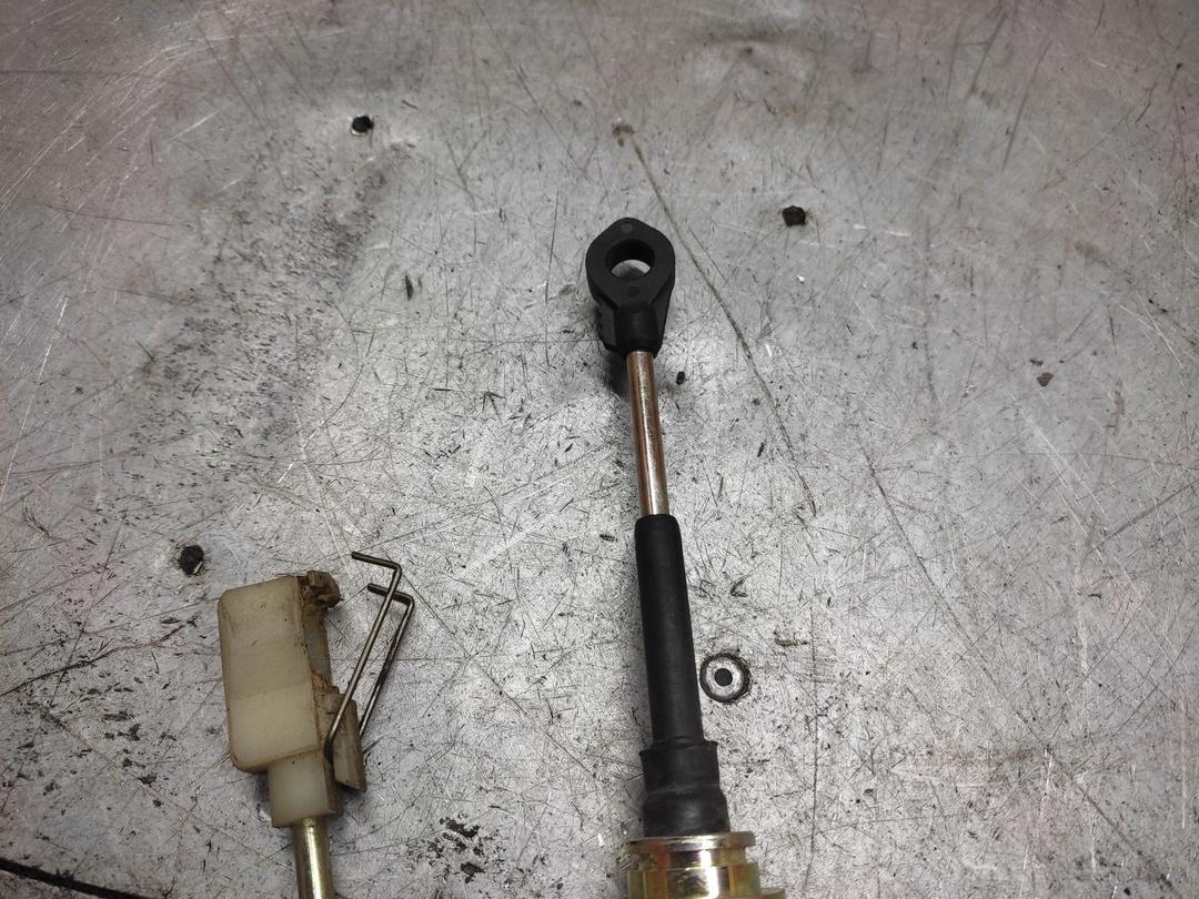 Трос кулисы КПП 42C5S7 Hyundai Getz купить на авторазборке