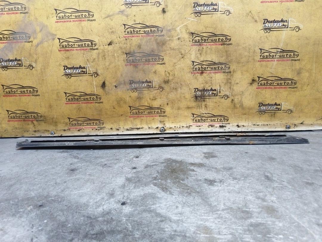 Молдинг двери задней левой NL85WX Volkswagen Passat купить в магазине запчастей бу