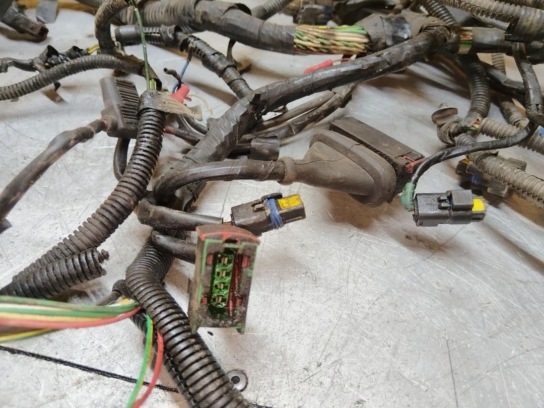 Проводка двигателя 392NLE Peugeot 406 undefined