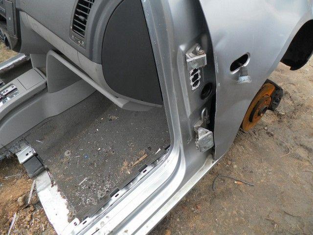 Петля двери передней правой V0NU9O Volkswagen Polo купить