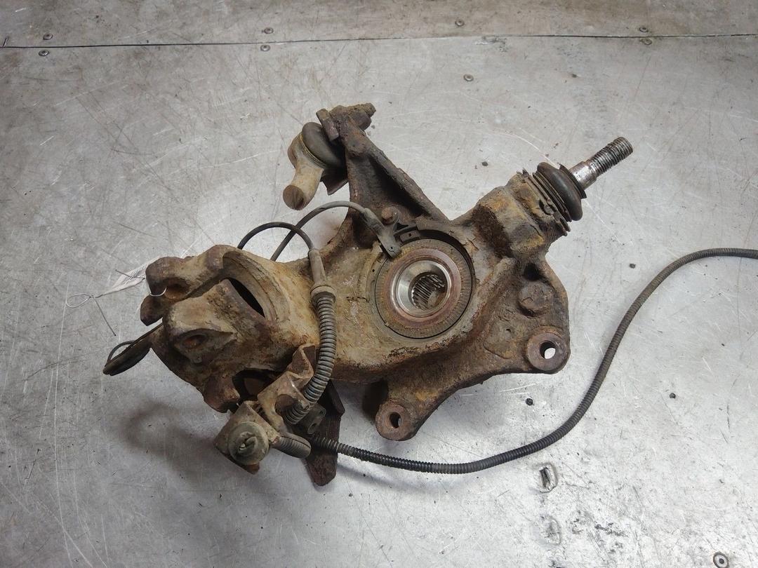 Кулак поворотный правый LDYY78 Citroen C5 купить с доставкой