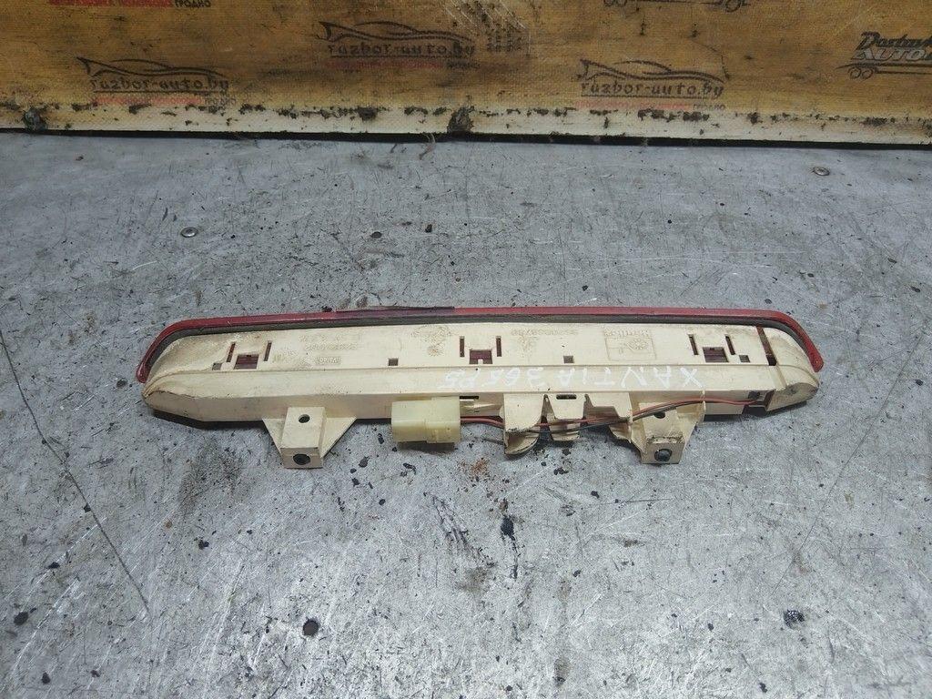 Стоп-сигнал 7UU1WQ Citroen Xantia - Фото 2